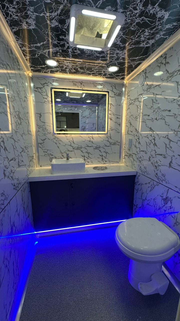 RF-2 – Luxury Restroom Trailer